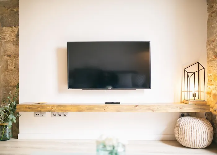 Flateli - Placa Catalunya 42 * Gerona